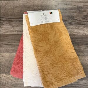 Ayn 100% Cotton Kitchen Towel Set - Gold, Cream, and Pink